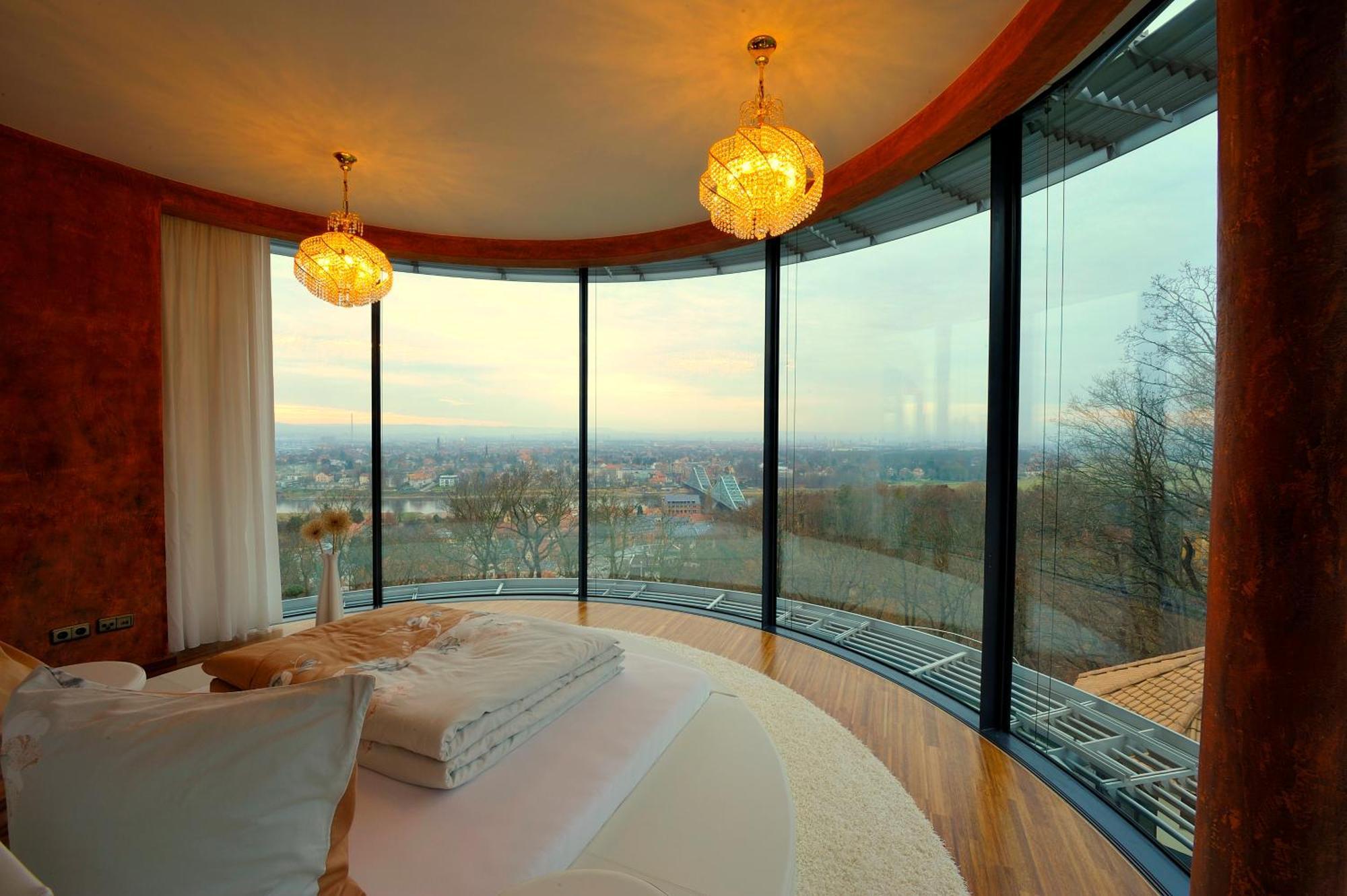 Via Lapis - Panoramablick Ueber - Garten - Pool - Sauna - Luxus Appartement *